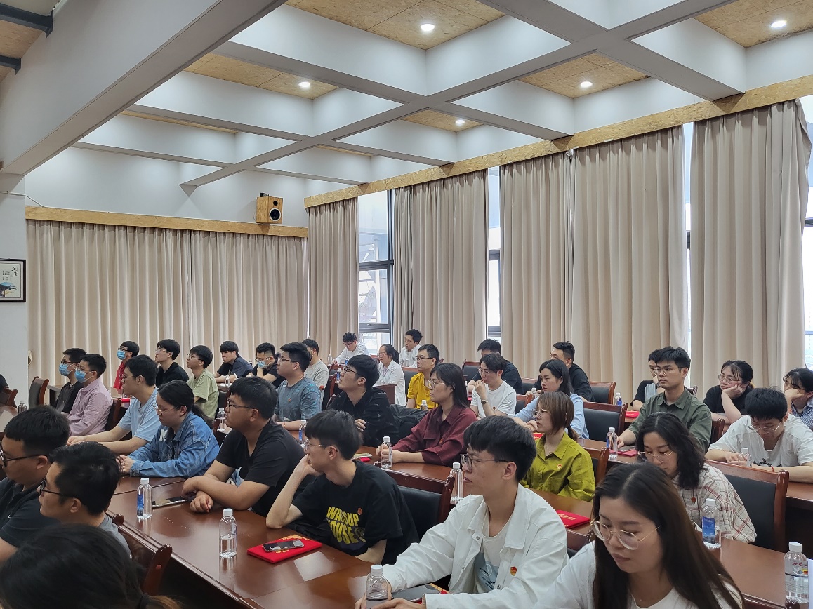 2022年華展五四表彰大會暨“百年團史青年學(xué)”團史教育大會圓滿舉行